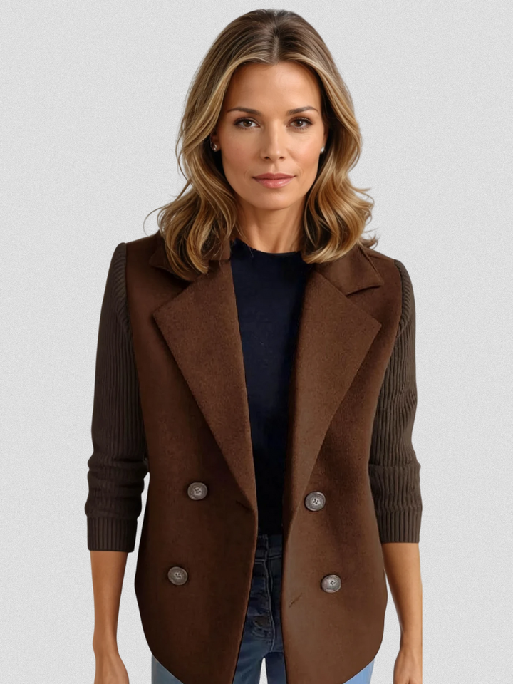 Aibhlinn – Modern Double-Breasted Blazer