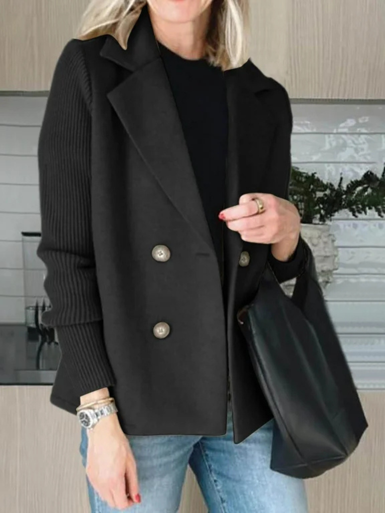 Aibhlinn – Modern Double-Breasted Blazer
