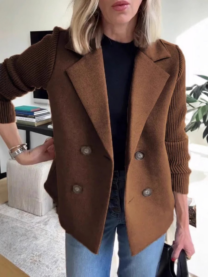 Aibhlinn – Modern Double-Breasted Blazer